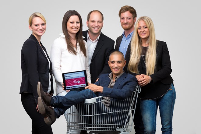 tirol shop team_1.jpg